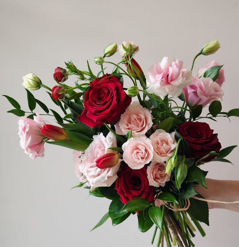 Valentine's Flower Bouquets